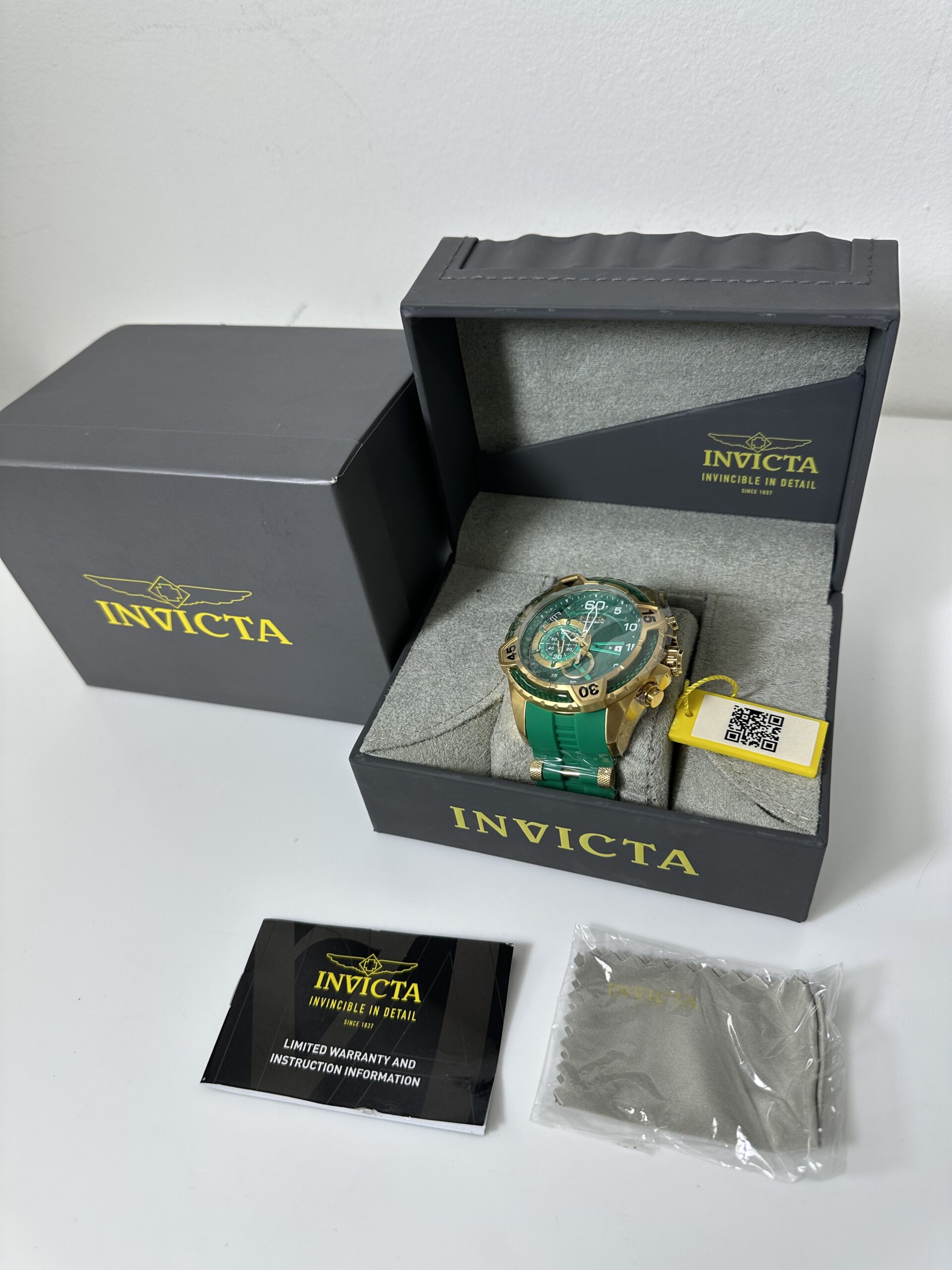 Invicta- Aviator Model: 36428 - Men's Watch - 54mm, Green and Gold ...