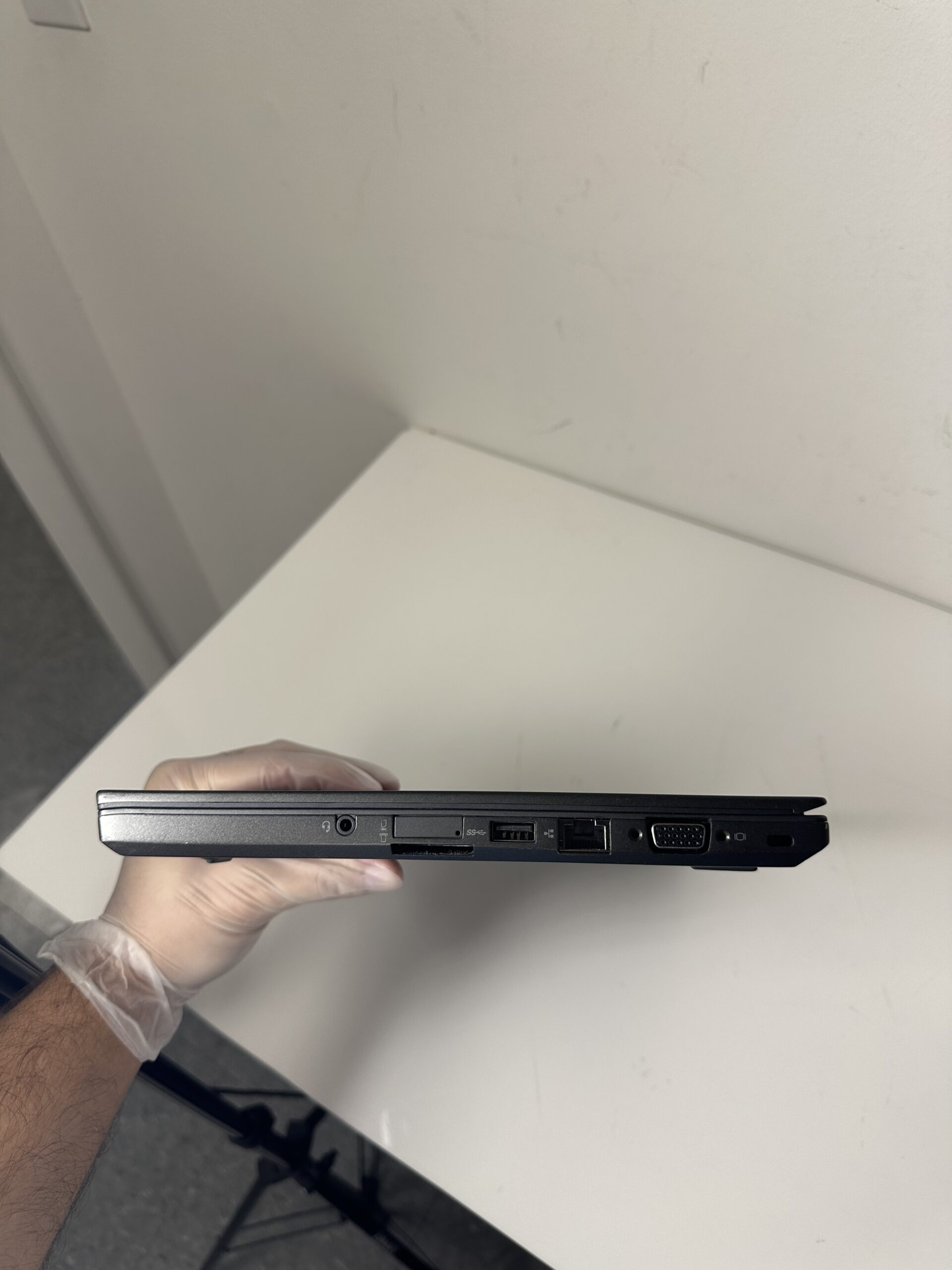 Lenovo ThinkPad Model T440s - Intel Core i7 - Condição: Otima (A) - Imagem 6