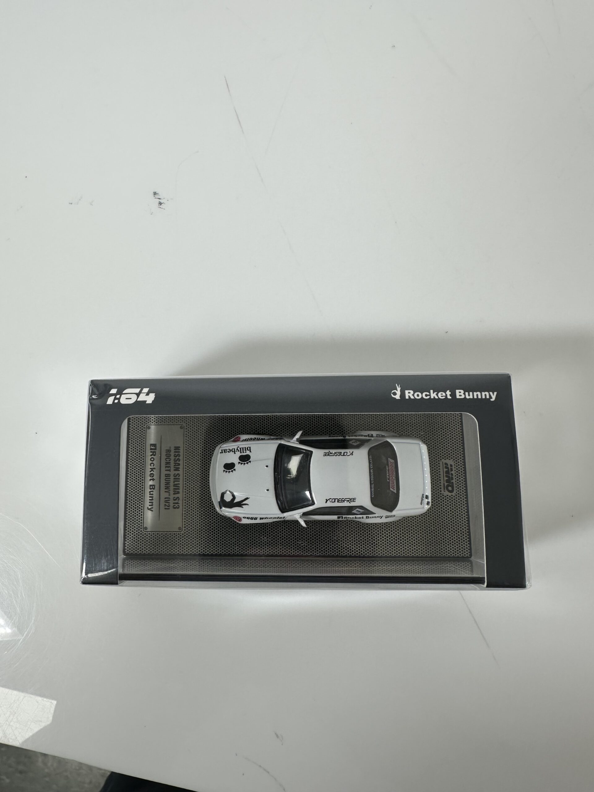 Inno64 - 1:64 Nissan Silvia S13 V2 Pandem Rocket Bunny - Produto Novo (Lacrado) - Imagem 4